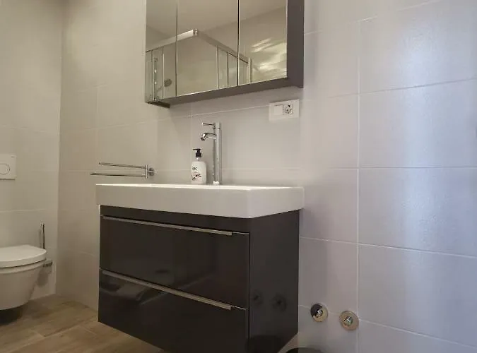 Tonkita With Jacuzzi Makarska