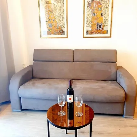 Lägenhet Tonkita With Jacuzzi Makarska