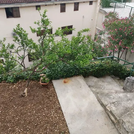 Tonkita With Jacuzzi