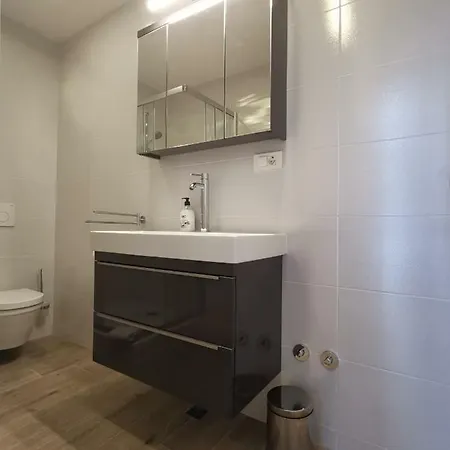 Tonkita With Jacuzzi Makarska