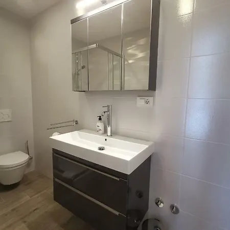 Tonkita With Jacuzzi Makarska