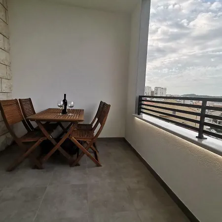 Tonkita With Jacuzzi * Makarska