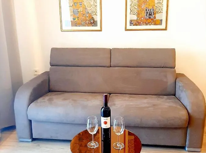 Appartement Tonkita With Jacuzzi Makarska