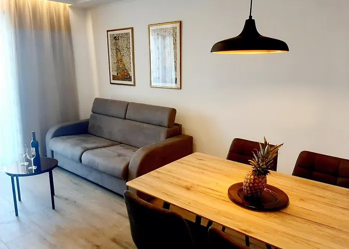 Apartamento Tonkita With Jacuzzi