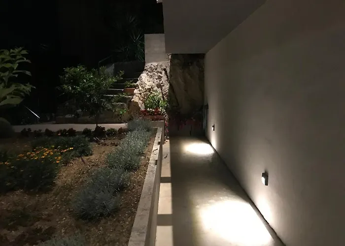 Tonkita With Jacuzzi Appartement