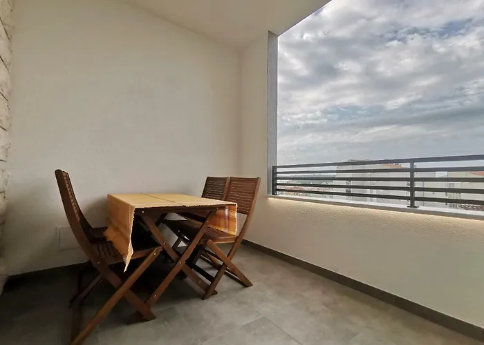 Tonkita With Jacuzzi Appartement