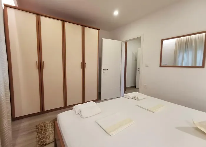 Tonkita With Jacuzzi Appartement *