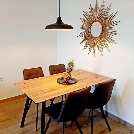 Tonkita With Jacuzzi *