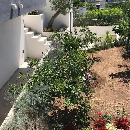 Tonkita With Jacuzzi