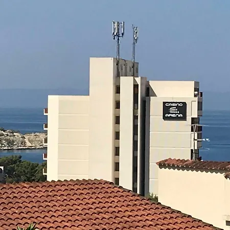 Tonkita With Jacuzzi Apartment *