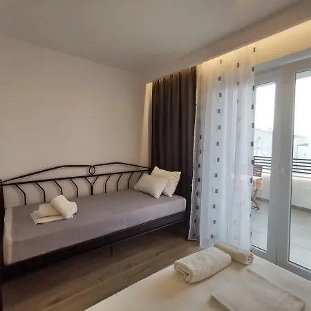 Apartment Tonkita With Jacuzzi