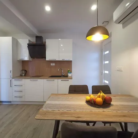 Tonkita With Jacuzzi * Makarska